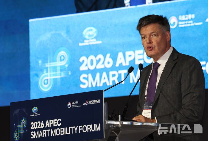 2026 APEC 스마트 모빌리티 포럼, 축사하는 마티아스 프랑케 대사