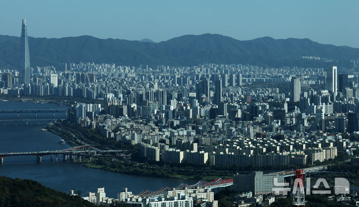 부동산 대책 1년, 10% 넘게 오른 아파트 매매 가격