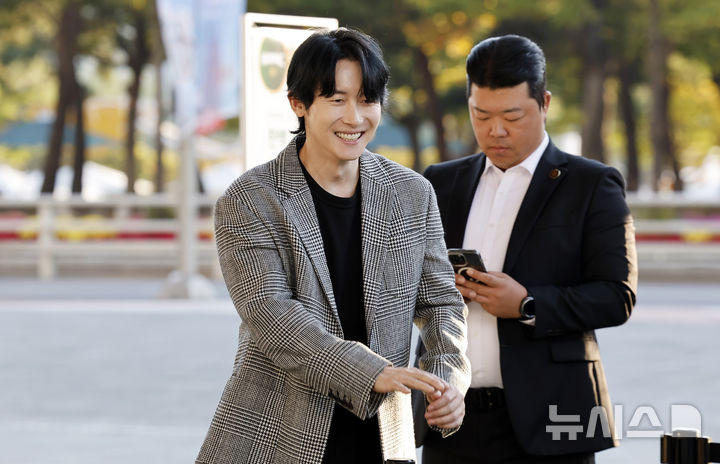 부국제 아주담담 참석하는 김준한