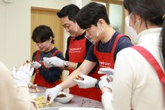점심시간 틈새 봉사활동…롯데홈쇼핑, 'TEAM 나눔런치' 도입
