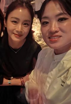행사장에 등장한 김태희, 여전한 미모
