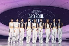 "미혼앤비혼" 밈 타고 번진 K-팝 노스탤지어…'칠순의 이수만' A2O 라이트, 멜론 1위(종합)