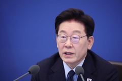 이 대통령, 모교 중앙대 110주년 기념식 참석…특별공로상 수상