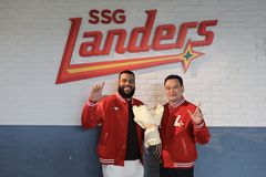 SSG, 'ERA 1.44' 외국인 투수 아빌라와 최대 2년 재계약