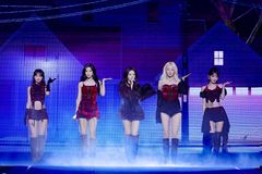 르세라핌, 유럽 아레나 정조준…런던 1만5천석 매진 쾌조