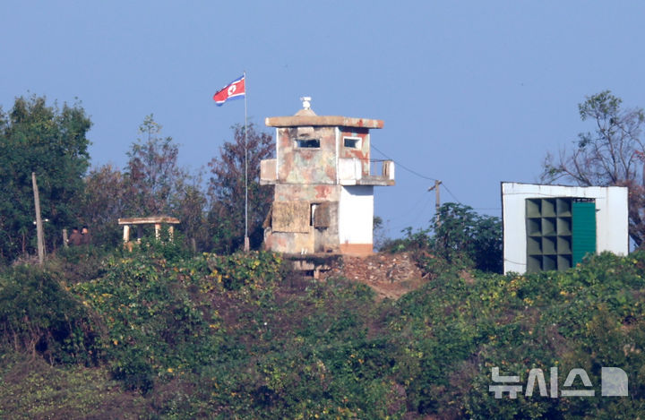 北 김여정, 대남 확성기방송 재개 검토 [뉴시스Pic]
