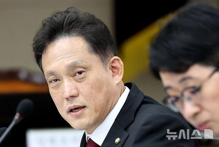 "검찰 수사권 복원해야" "돌아오지 않을 것"…국감서 여야 공방(종합)