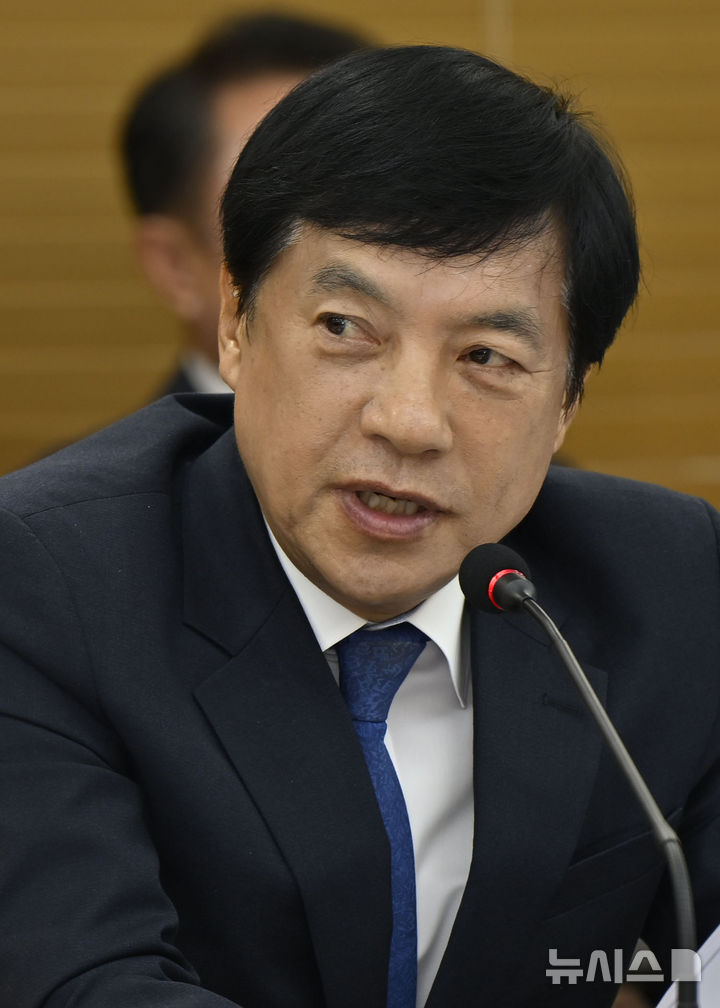 與이성윤 "신천지 개입 의혹 이제 끝낼 때…조사 결과 신속히 공개해야"