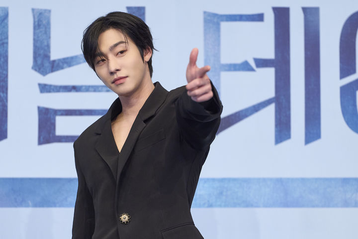 안효섭 "'흑백요리사' 보며 셰프 캐릭터 연구, 열심히 준비했어요"