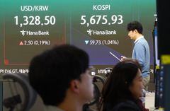 코스피, 1.14% 내린 5670.11 개장