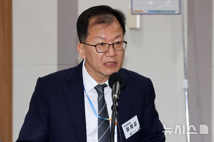 국토부 "인천공항공사·한국공항공사 통합 현재 검토 안해"