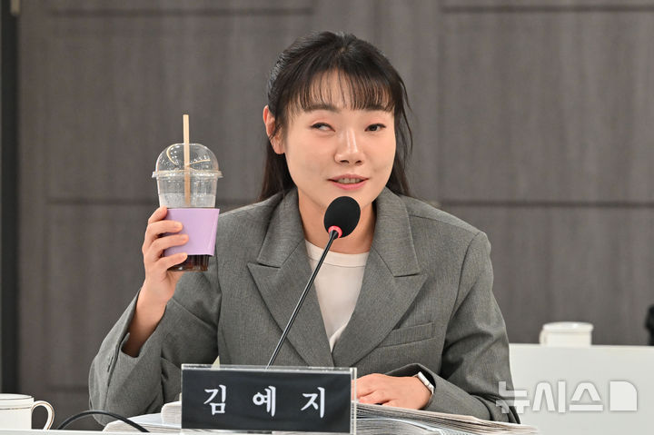 "시장님, 커피 좋아하십니까"…이색 질의와 반전(?)