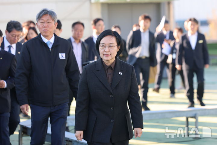 한 총리 "도심 유휴부지 활용해 청년·신혼부부 주거지원…주택공급 속도내야"(종합)