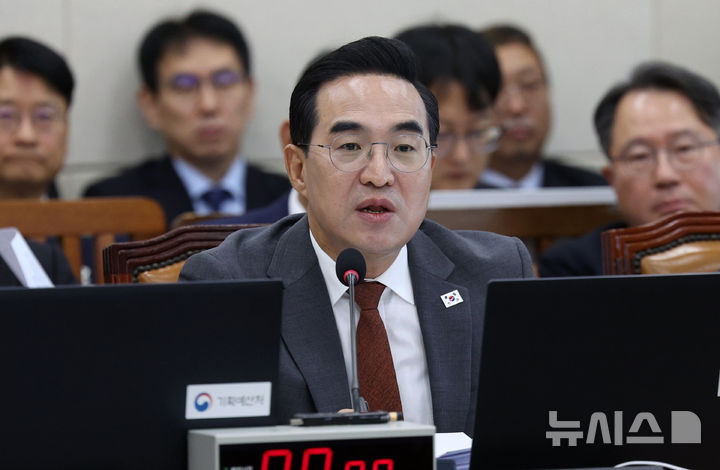 박홍근 "대통령, 초과세수 활용 고금리 취약계층 지원 지시"
