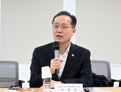 정부, 경제현안간담회 개최…생산세액공제·3대 사회정책 논의