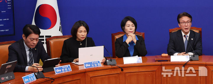 친청계 "신천지 문제 조기에 해결해야"…당 최고위 "11월 비공개 의총 보고"(종합)