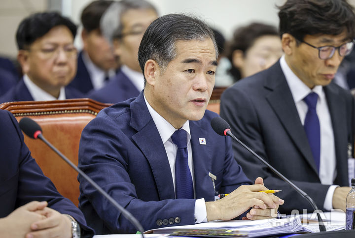경찰청장 대행 "스토킹 잠정조치, 검사 안 거치고 법원 직접신청 논의"
