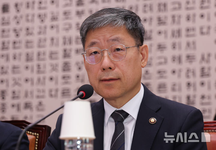 노경필, 김용민 '제왕적 대법원장' 공격에 "지나친 사법부 폄하" 맞불