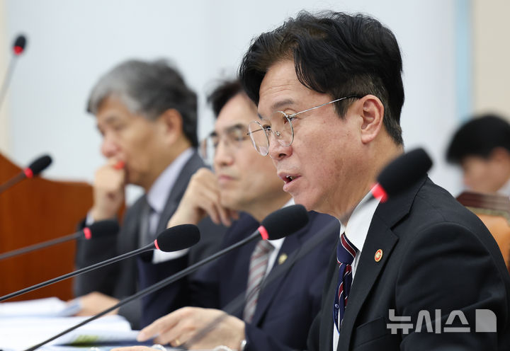 김영훈 "LS전선 부당노동행위 엄정 수사…특별근로감독 검토"