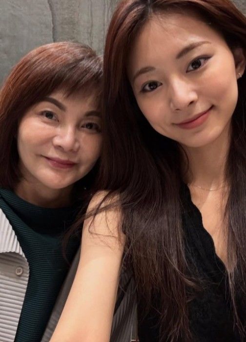 '지인과 열애설' 쯔위, 어머니까지 나섰다…"억측 삼가달라"