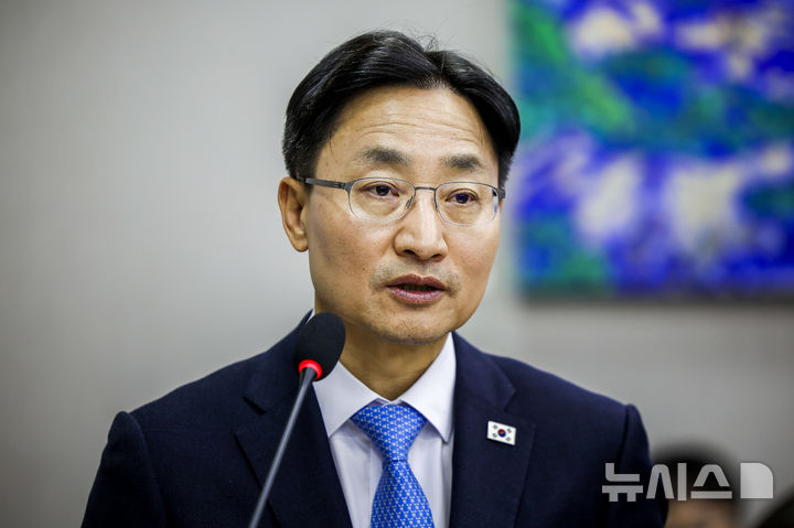 임광현 "황제골프 국민 오해 불러 유감…허위사실 사과 우선해야"