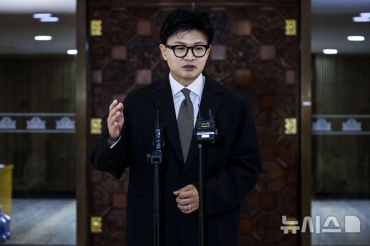 한동훈 "與, 사법시스템 무너뜨리고 있어…정권 폭주 막기 위해 연대해야"