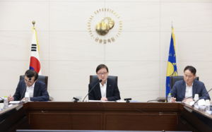 금감원, 제2의 ELS에 '4조원 과징금' 경고