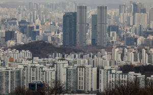 은행 주담대 금리 7% 뚫었다…영끌족 이자 공포