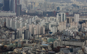 금리 오르는데…변동금리 비중 3년여만에 최대