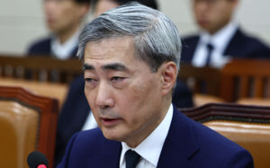 딸 불법 전입신고…신현송 "행정처리 미흡"