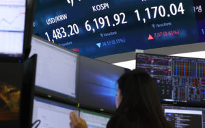 ETF 르네상스…삼성·미래 이어 중소형 차별화