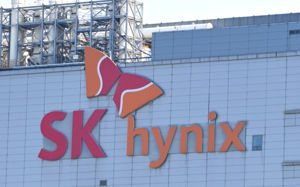 SK하이닉스 또 신고가…장중 133만원 터치