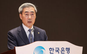 한은 부총재 "인상 고민"…커지는 금리 인상론