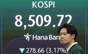9천피 문턱…외인 매도폭탄 vs 개인 저가매수