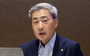 신현송 "빅스텝 얘기 나올 때와 지금 상황 달라"