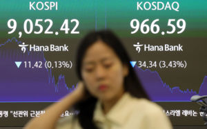 '동전주' 219개 비상…상장사 8% 상폐 영향권