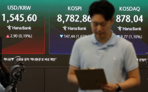 코스피 8.19% 급락…사이드카 이어 서킷브레이커