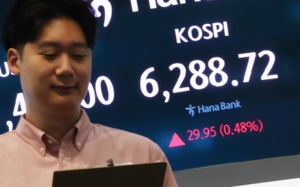 삼전닉스 주주환원책, 코스피 반등 트리거될까