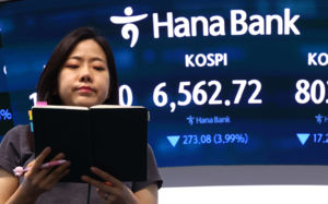 코스피, '중동 쇼크'에 4% 하락…6570선 후퇴