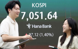 한달만에 7000피 회복…환율 1330원대