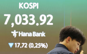 코스피 7000, 이젠 돌파보다 버티기…개미는 뭘 봐야 할까
