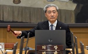 한은 "금리 인상, 집값 상승 기대 낮출 것"