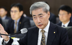 신현송 "가격 통제 장기화시 여러 부작용"