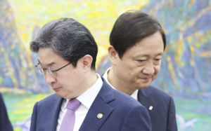 AI 해킹 전방위 공격에 全 금융권이 뚫렸다