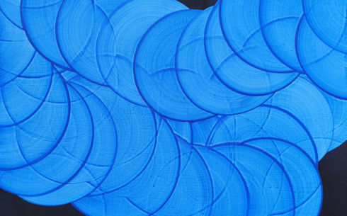 추상화가 김영선 "점과 원으로 그린 생성의 세계"