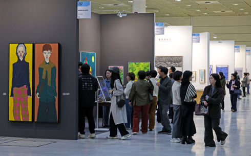 불황에도 미술은 팔렸다…5만명 몰린 화랑미술제