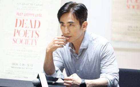 차인표 "첫 연극 무대…더 일찍 할걸 후회해"