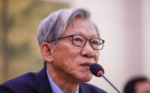 '친일파 글씨' 논란 유홍준, 결국 15개월만 불명예 퇴진