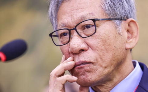 '친일파 글씨' 논란 유홍준, 결국 불명예 사퇴