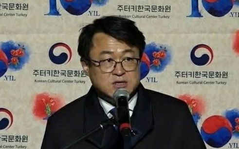 유홍준 떠난 국중박…직무대리에 박기홍